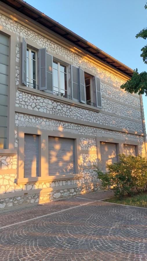 La Casa Del Mago Camere E Appartamenti Pissignano Экстерьер фото